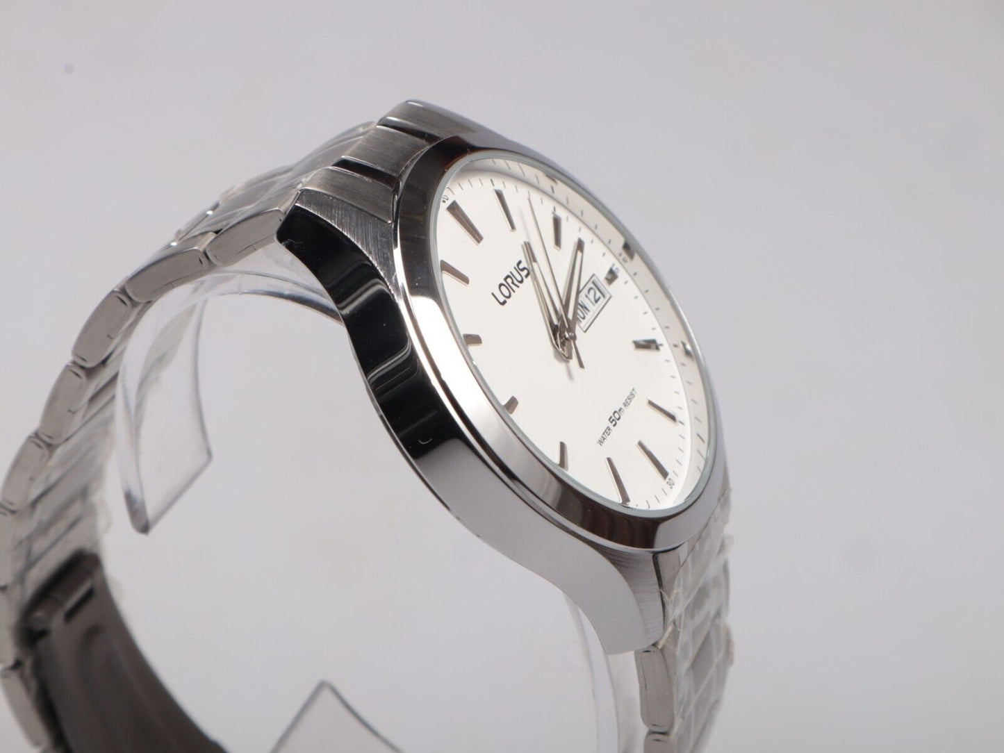 Lorus RXN25DX9 | Men's Watch | Quartz | 40 mm | Silver - Daily Timepieces